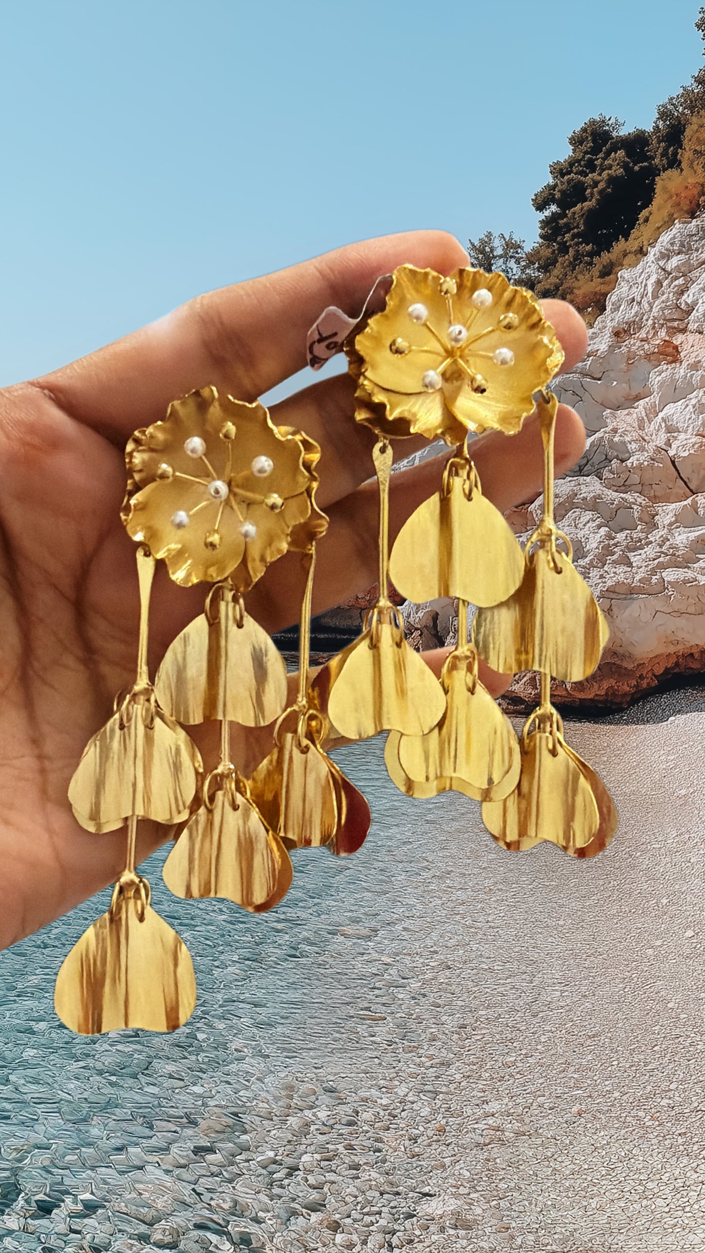 Aruni Earrings