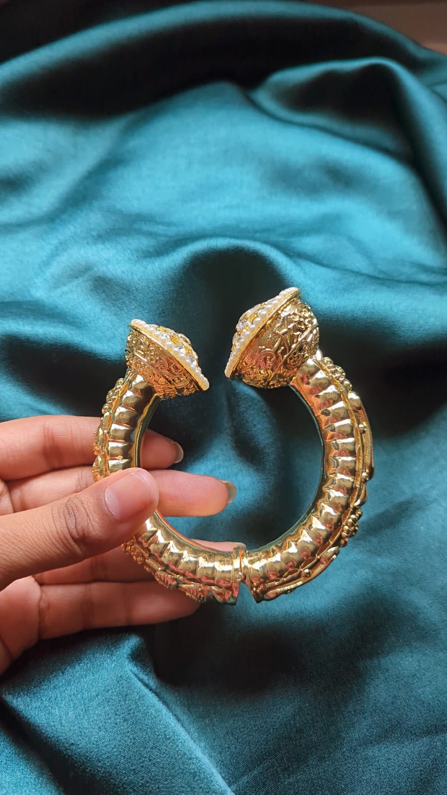 Bidya Gold and Jadau Kada