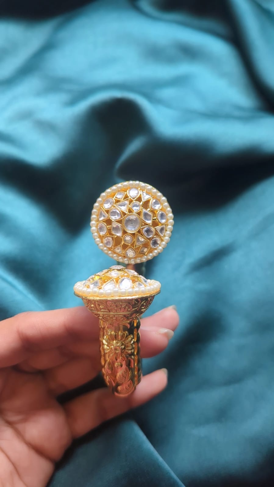 Bidya Gold and Jadau Kada