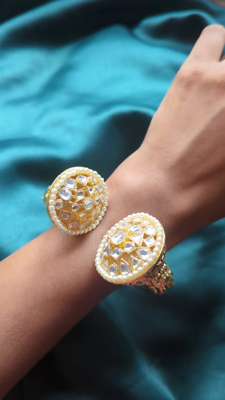 Bidya Gold and Jadau Kada