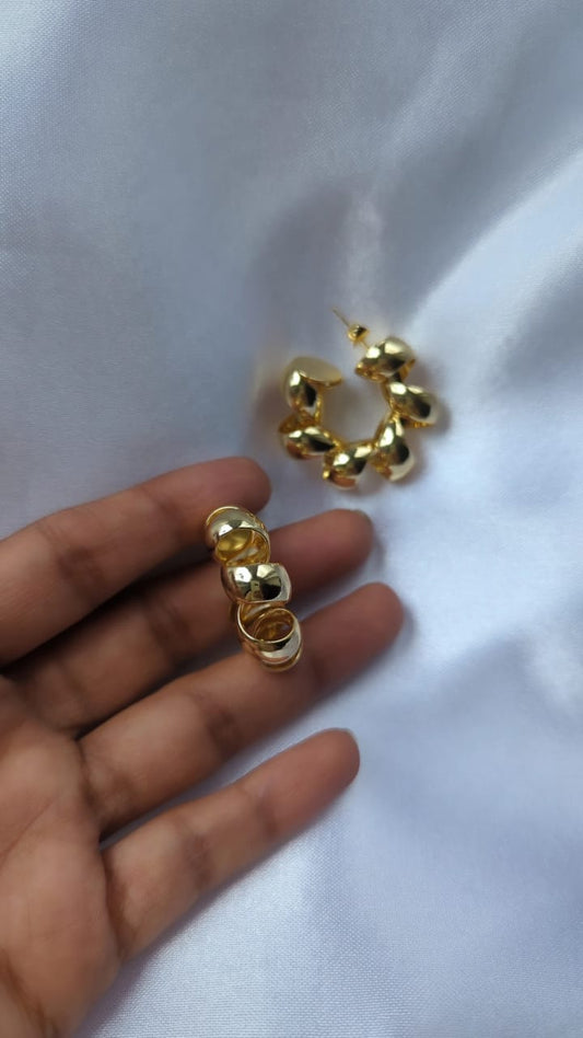 Camilie Spiral Hoops