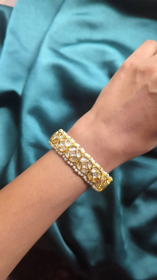 Debarati Jadau Bangle