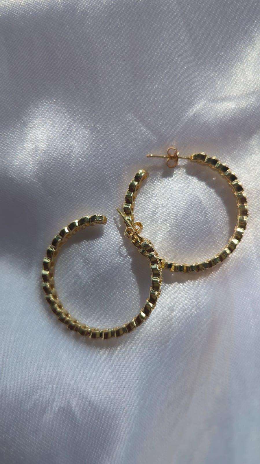 Gigi Hoops