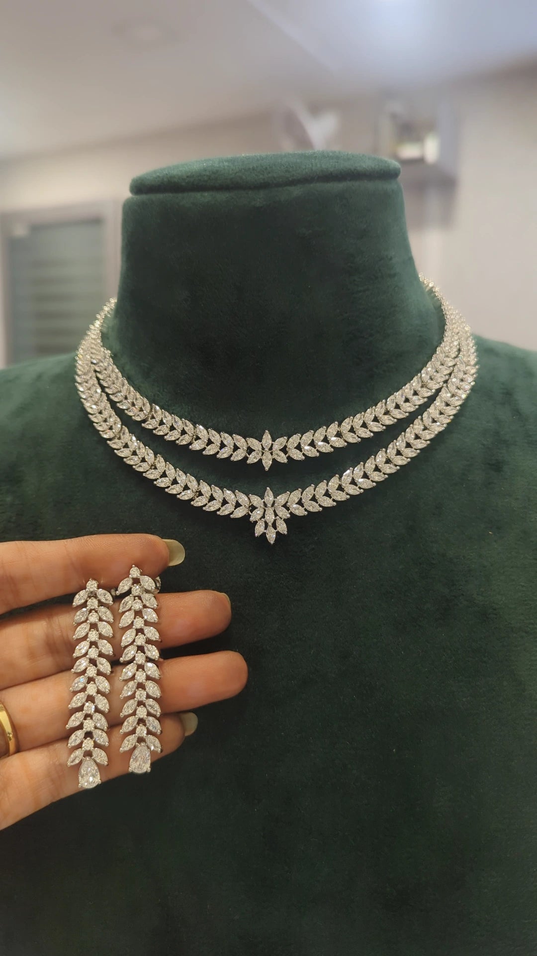 Shampa Necklace Set
