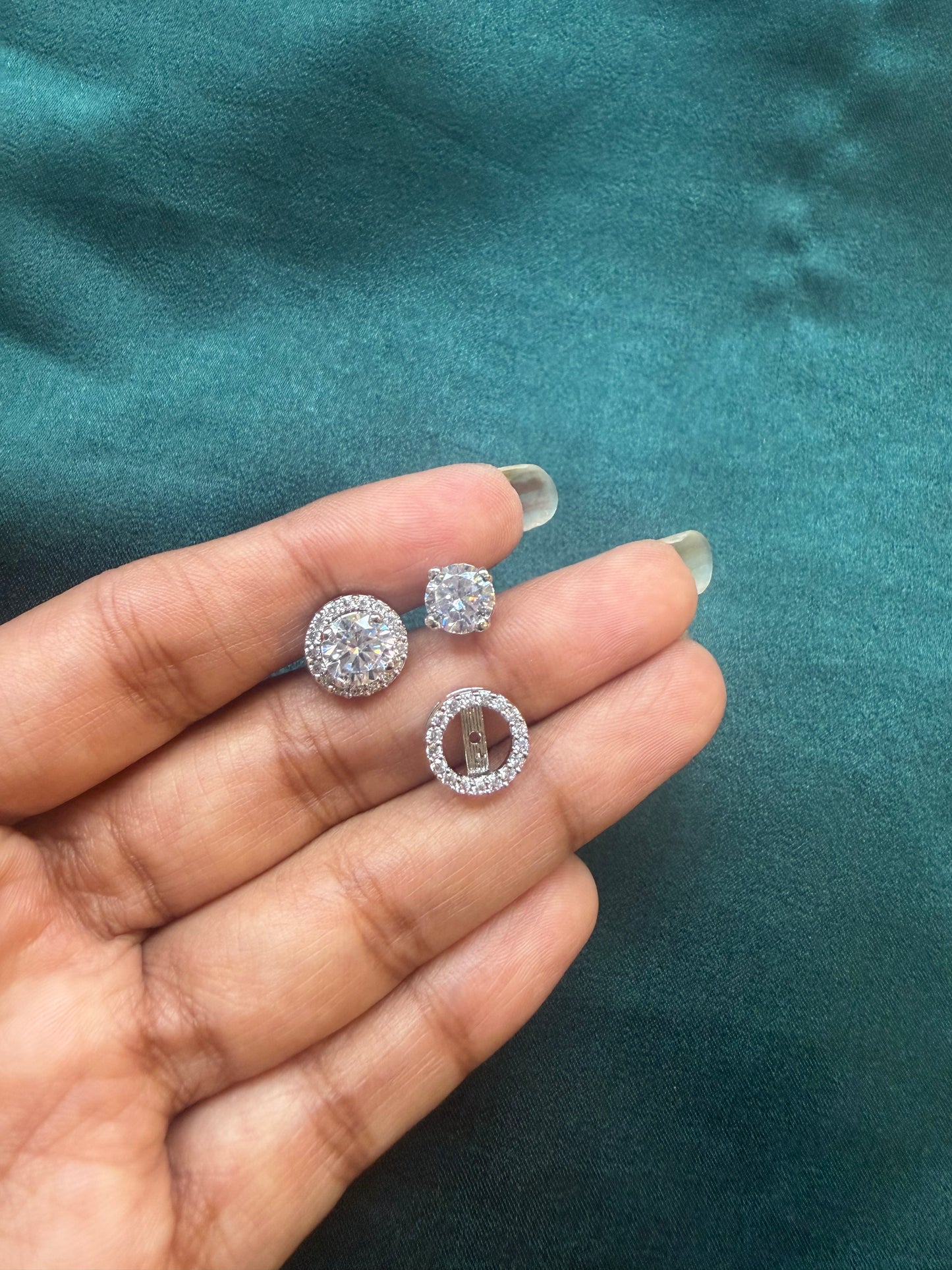 One carat diamond studs with Detachable Halo