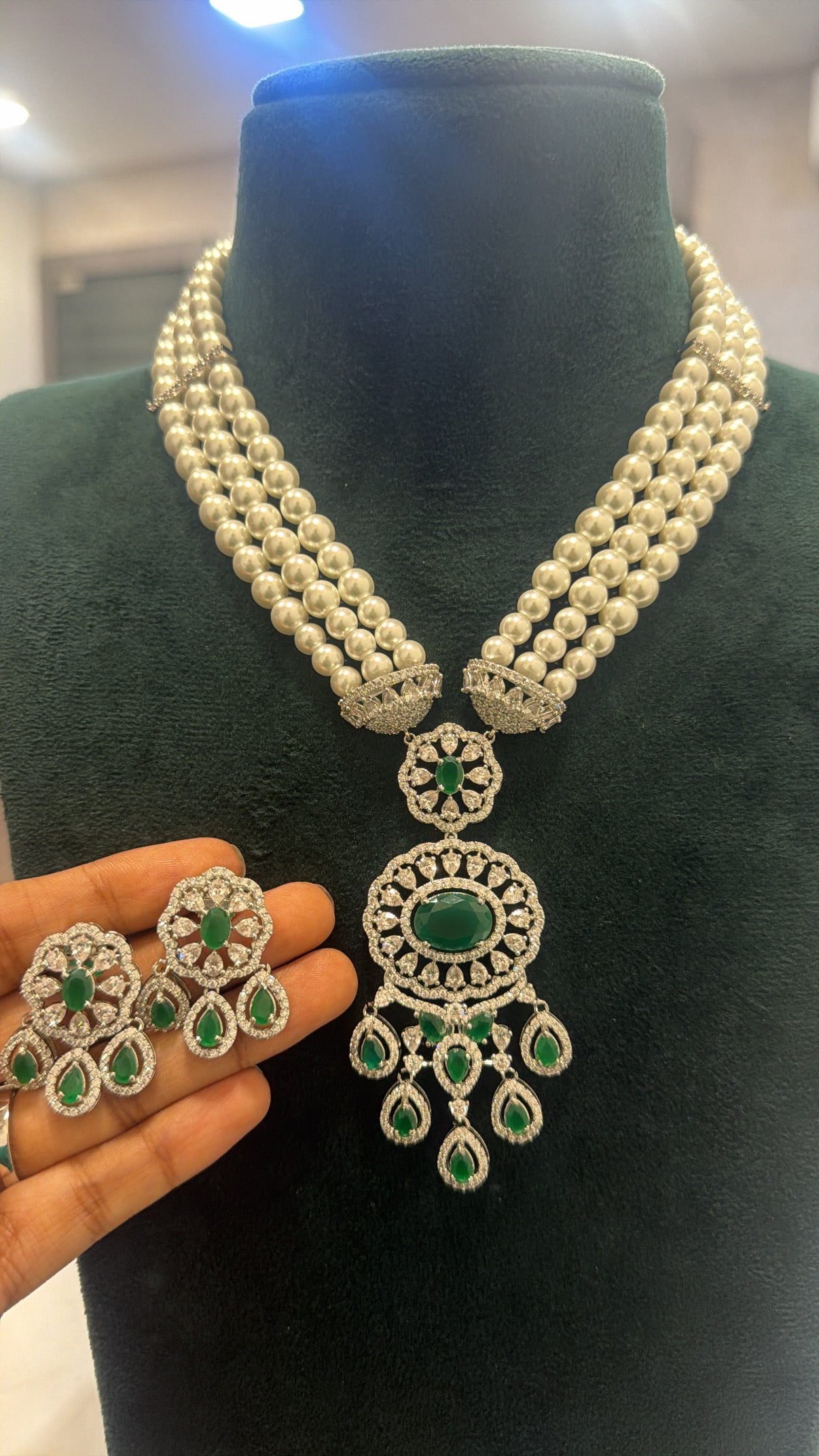 Arsheen Pearl Set
