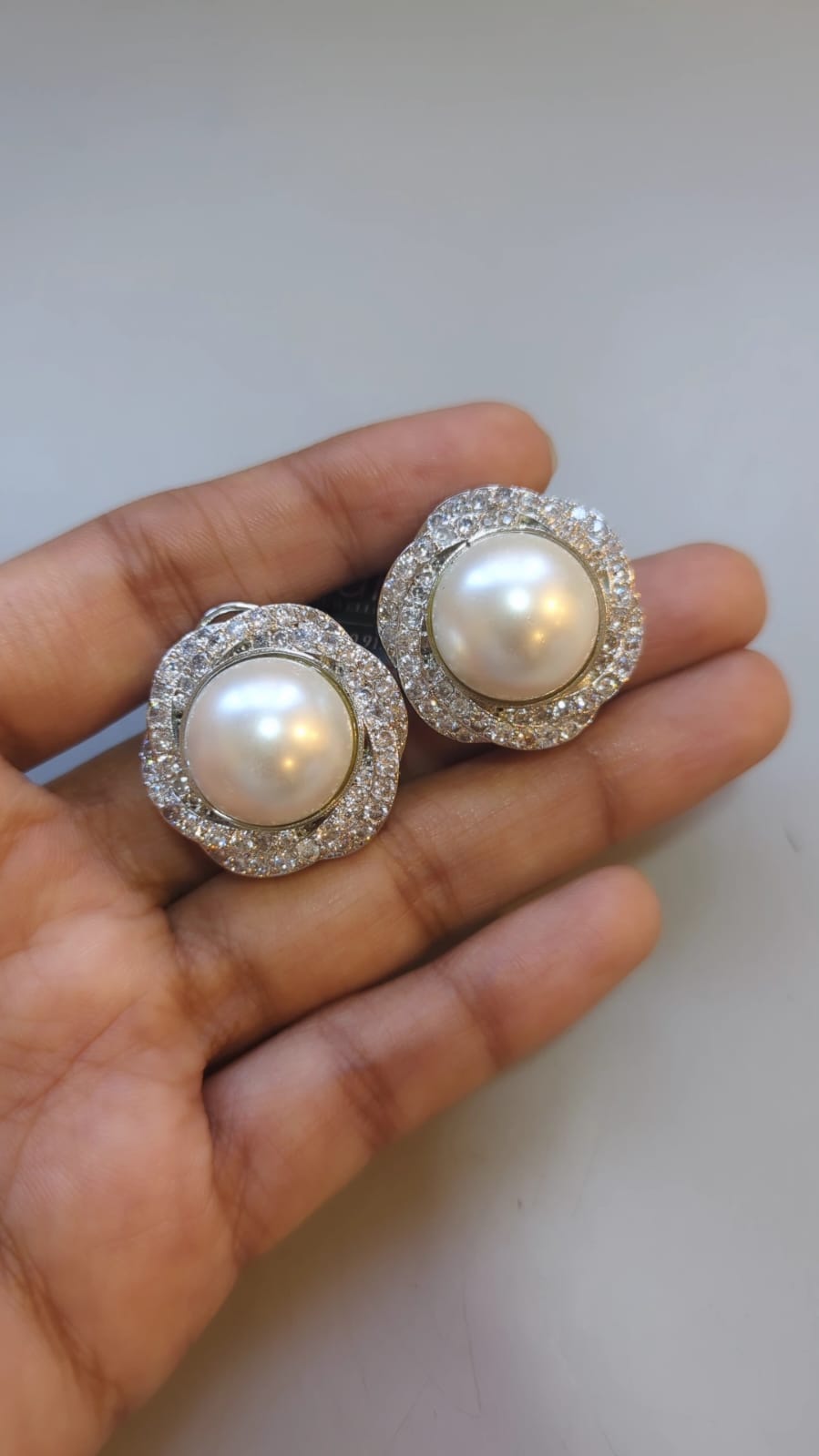 Isha Earrings