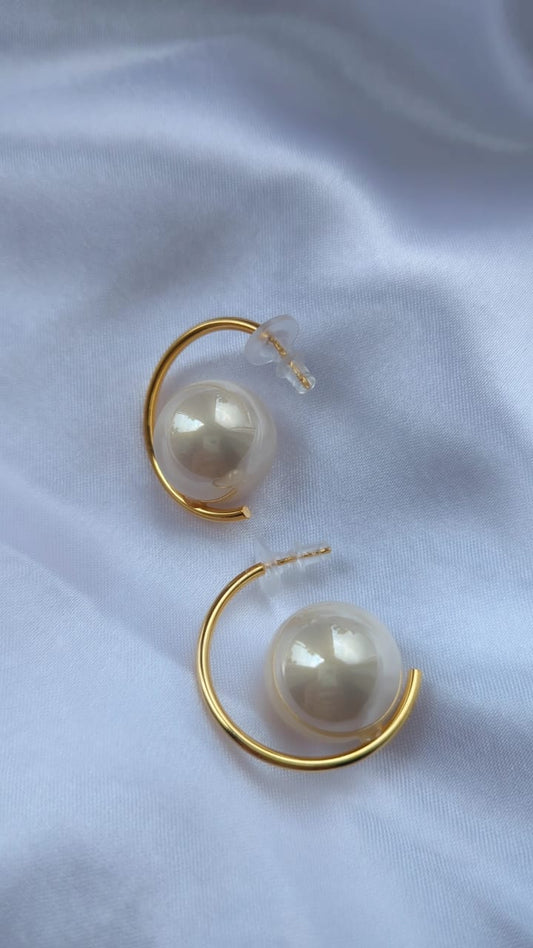 Keke Pearl Hoops