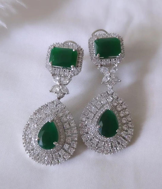 Meher Emerald Earrings