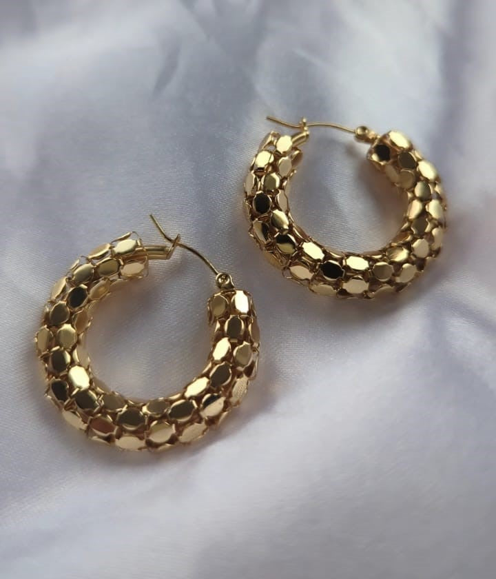 Sukanya Round Hoops