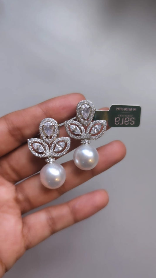 Tripti Diamond and Pearl Earrings