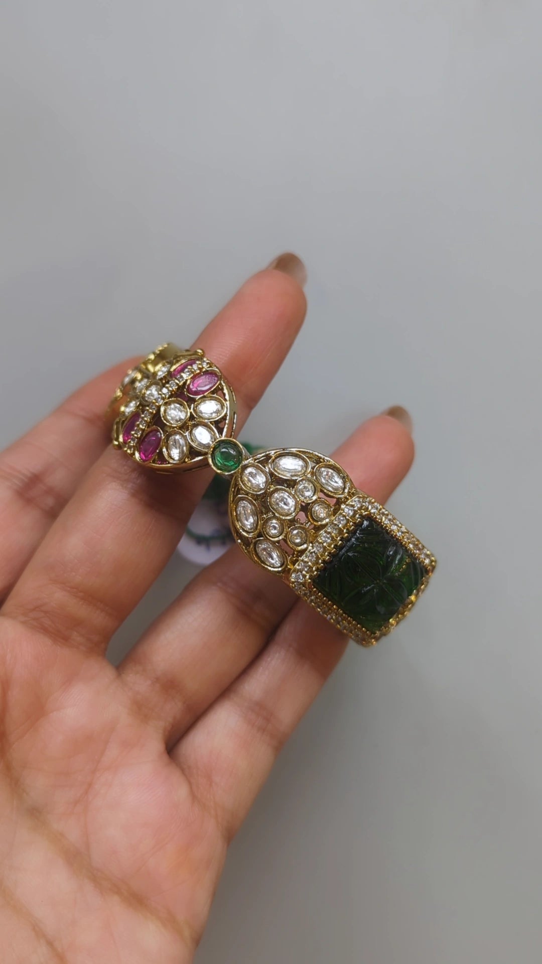 Jadau Bangle with Green Stone