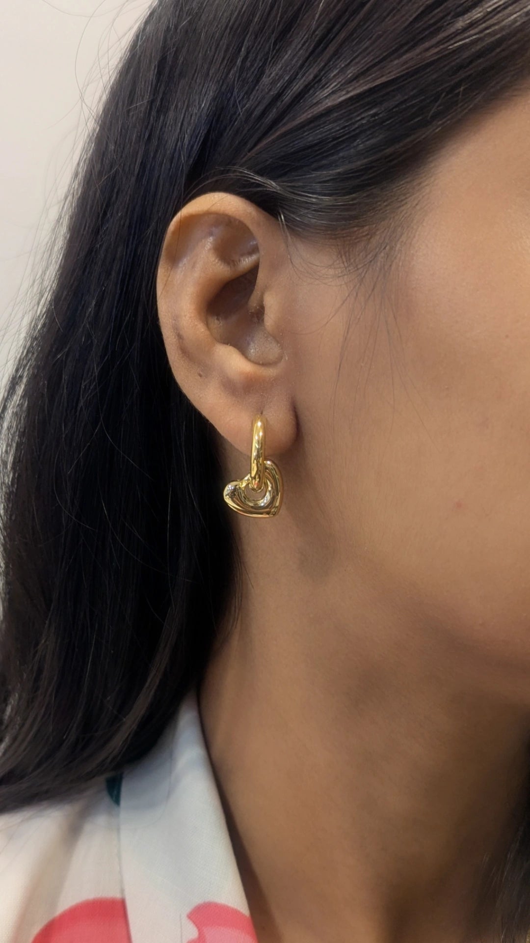 Dangling Hearts Earrings