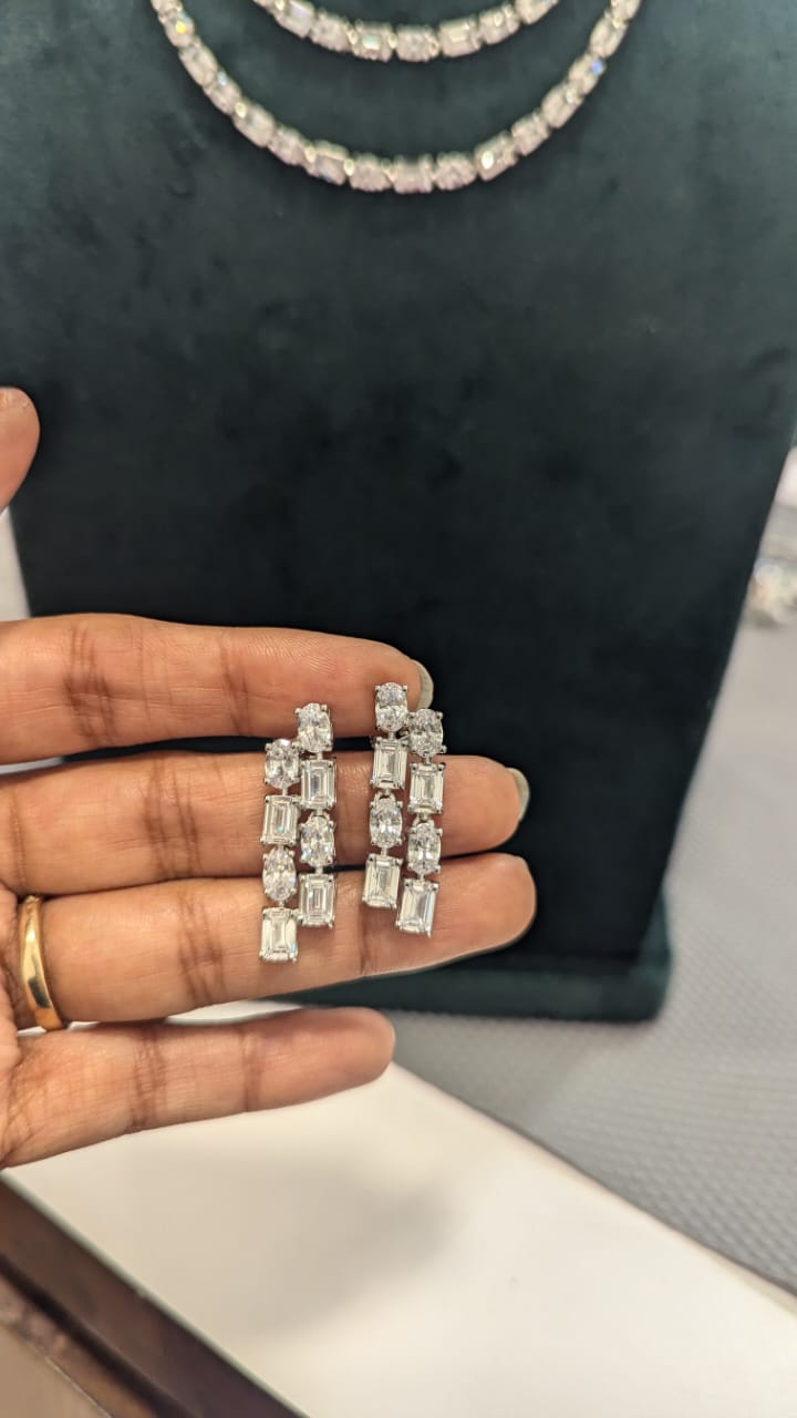 Juhi Diamond Set