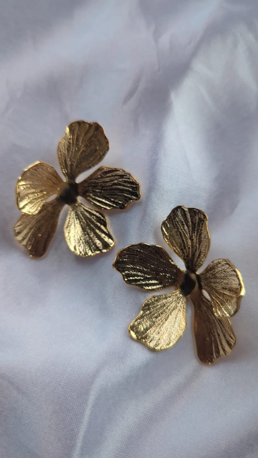 Kiaana Floral Studs