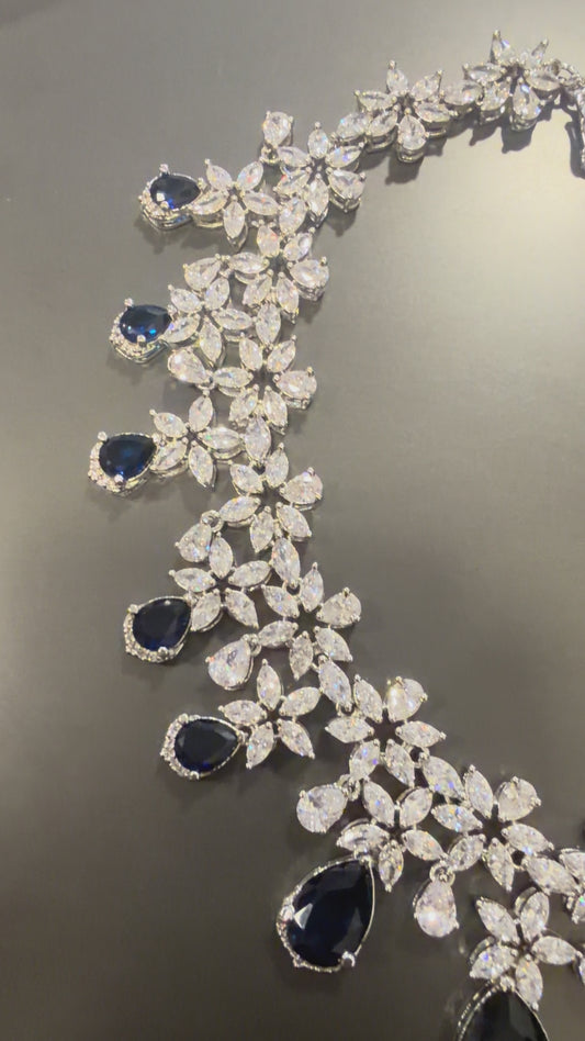 Vyomika Sapphire Set