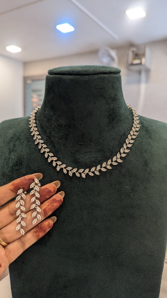 Simple Marquise Diamond Set